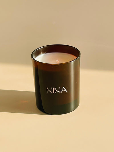 Vela com aroma de frutas vermelhas