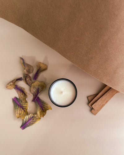 Vela com aroma de frutas vermelhas