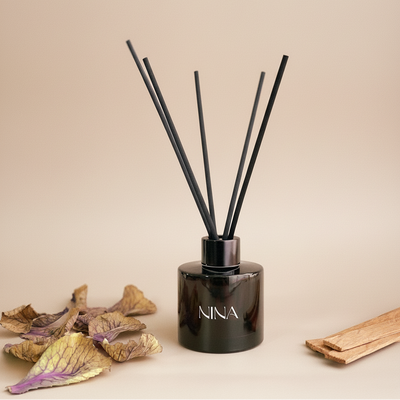 Bessen Geurstokjes - Estúdio 1